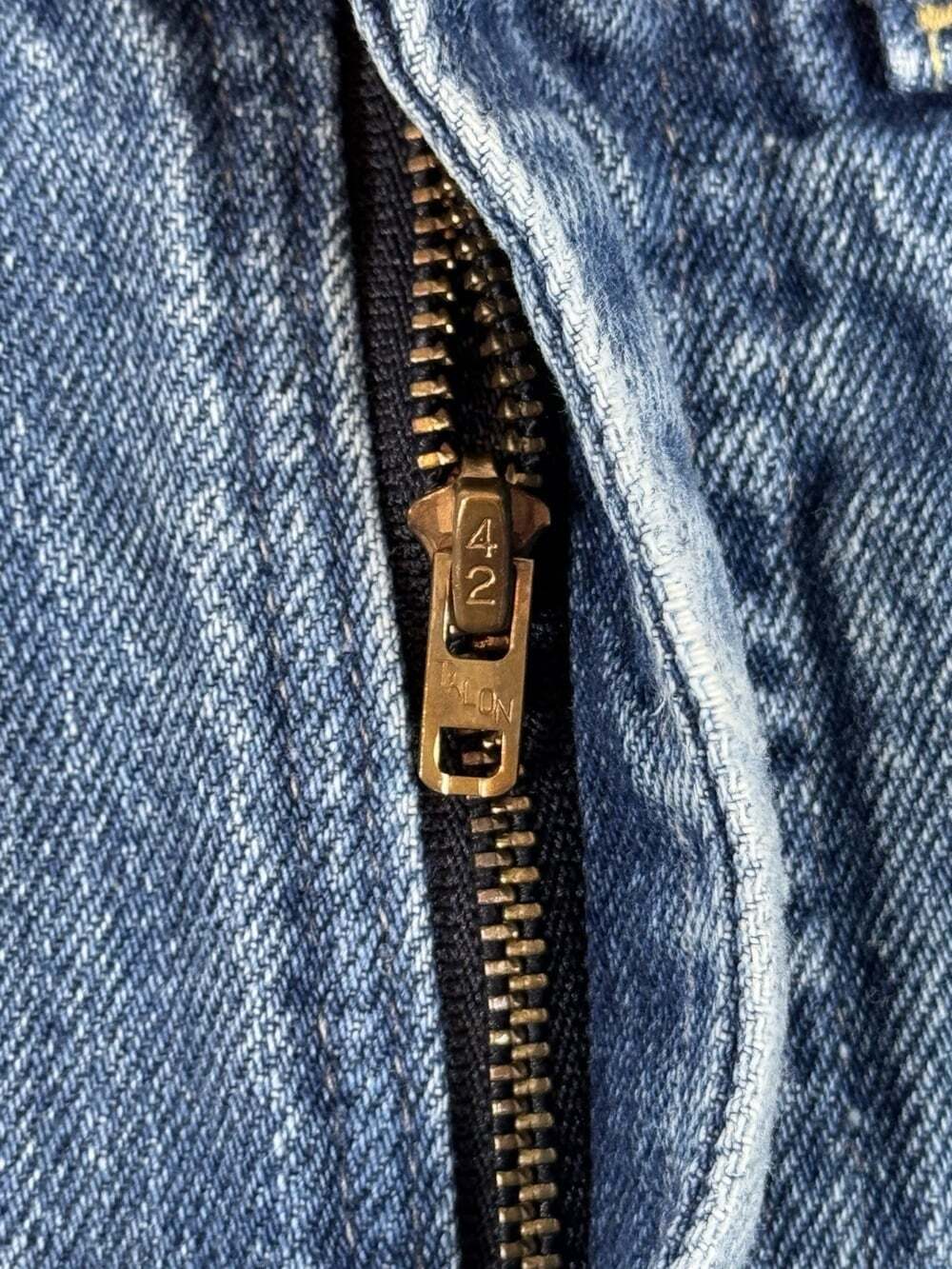 Vintage 80s Lee Talon Zipper Denim Straight Jeans Regular Fit Distressed Size 24 - Picture 8 of 10